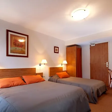 Hotel Les Voyageurs Saint-Renan